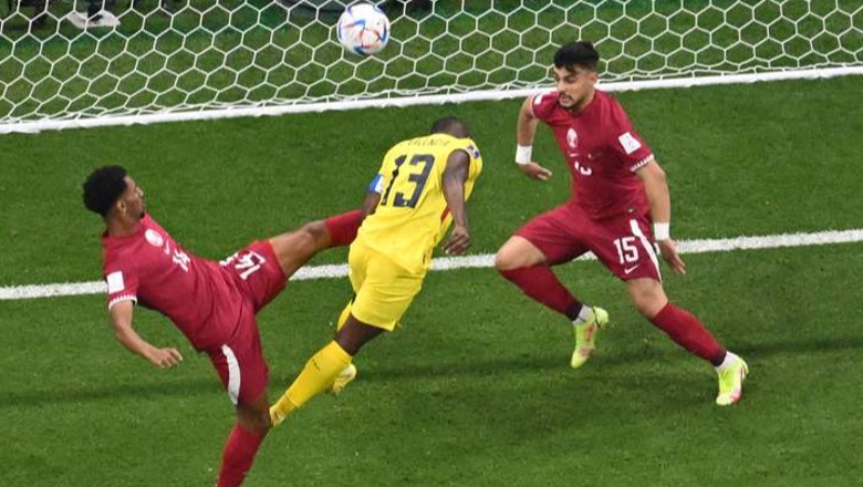 VIDEO/ Shënohet goli i parë në Katar 2022, arbitri e anullon pas konsultës me VAR