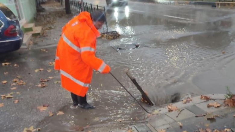Reshjet e dendura në kryeqytet, Veliaj: Faleminderit punëtorëve të qytetit për përballimin e situatës