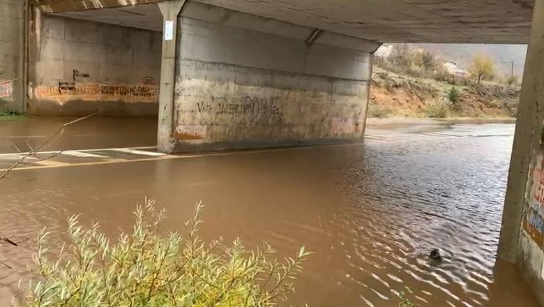 ISHP këshillon ndjekjen e disa udhëzimeve gjatë përmbytjeve: Shmangni bodrumet dhe nënkalimet, bëhen të rrezikshme