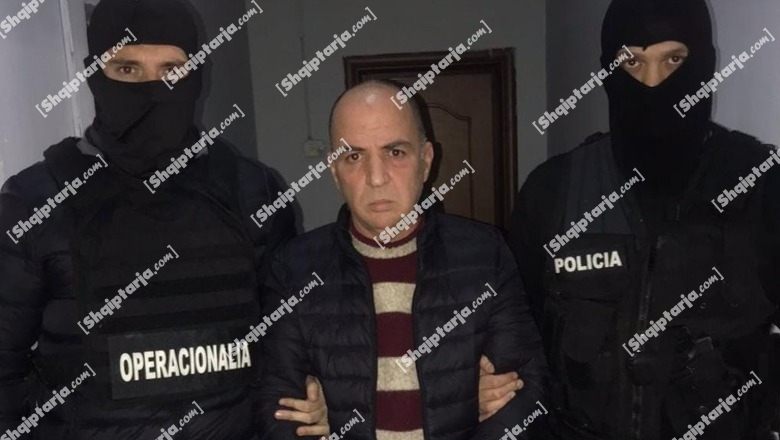 I dënuar nga gjykata e Milanos si pjesë e një grupi kriminal për trafik droge, ekstradohet nga Shqipëria drejt Italisë 51-vjeçari (EMRI+FOTO)