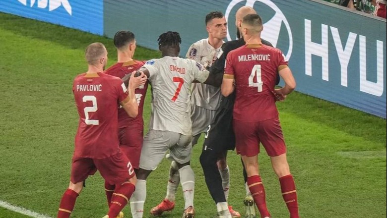 VIDEO/ Plas sherri në fundin e ndeshjes, Granit Xhaka i vetëm përballë 5 futbollistëve serbë