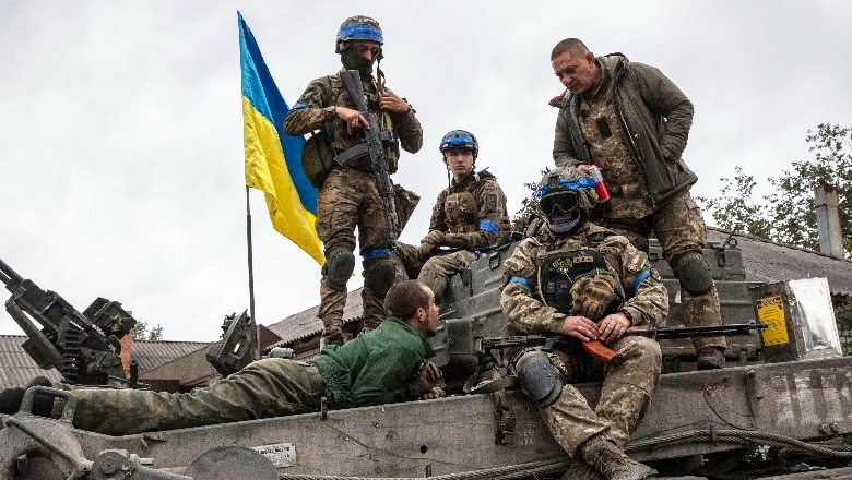 SHBA: Ukraina nuk dorëzohet, kërkon riarmatosje të ushatrëve