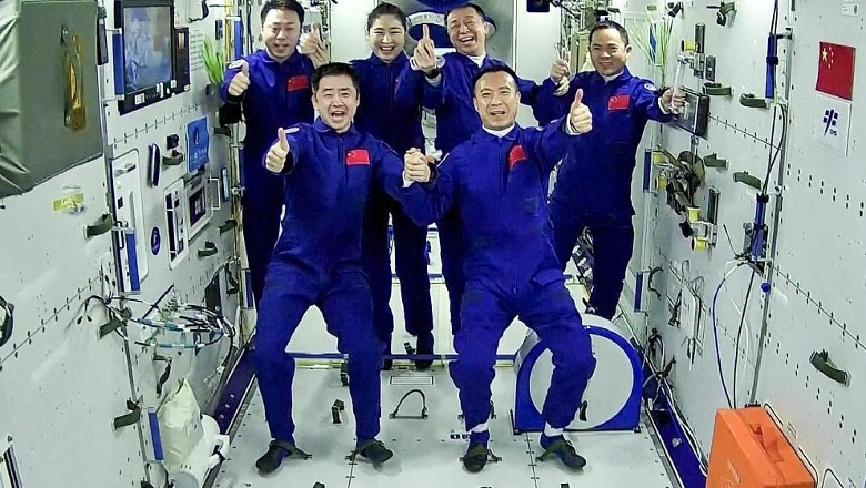 Tre astronaut u kthyen në Tokë pas 6 muajsh, një grua për herë të parë pjesë e ekipit