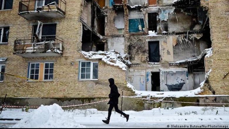Ukrainë/ Si po kthehet dimri në armë lufte