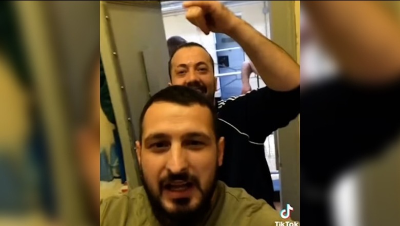 Me këngë rrep e duke pirë duhan, gangsterët shqiptarë festojnë brenda burgjeve britanike! Videot i postojnë në TikTok