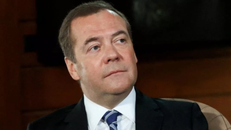 Medvedev: Qëllimi i Rusisë është shkatërrimi i regjimit të Kievit