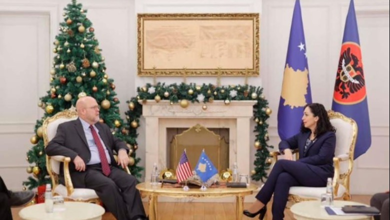 Osmani takohet me ambasadorin amerikan, flasin për zhvillimet në vend dhe mundësi bashkëpunimi