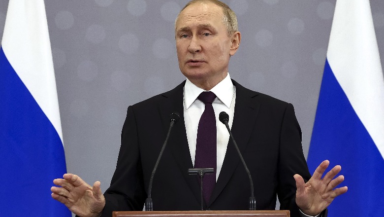 Kremlini: Putin nuk do u dërgojë urime për Vitin e Ri Bidenit, Macronit dhe Olaf Scholzit