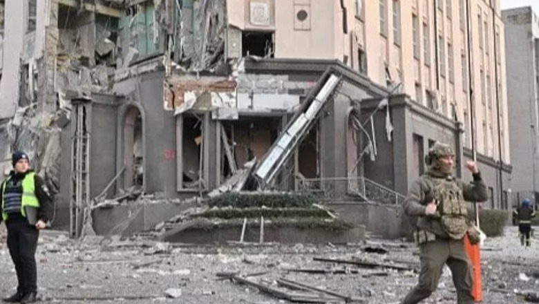 Lufta në Ukrainë/ Sulme në Kiev, 1 viktimë dhe 13 të plagosur! Shpërthime në Khmelnytskyi dhe Mykolaiv