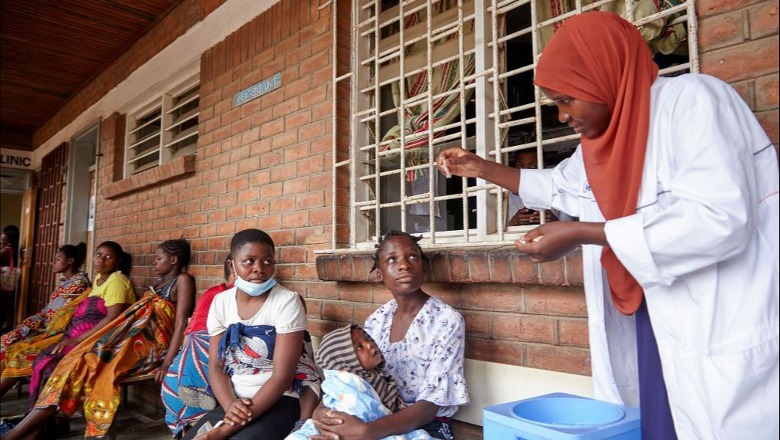 Qindra të vdekur nga shpërthimi i kolerës në Afrikë, disa vende shtyjnë rihapjen e shkollave