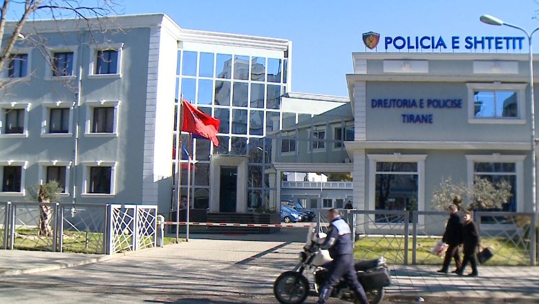 Vodhi 15 mijë euro, 180 mijë lekë e bizhuteri me vlerë nga disa banesa, arrestohet 32-vjeçari në Tiranë