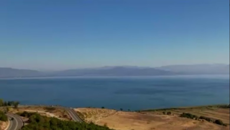 Ndotja minerare rrezikon statusin e UNESCO-s për liqenin e Ohrit  