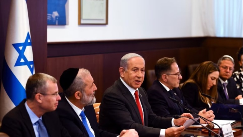 Netanyahu shkarkon nga kabineti një aleat të rëndësishëm