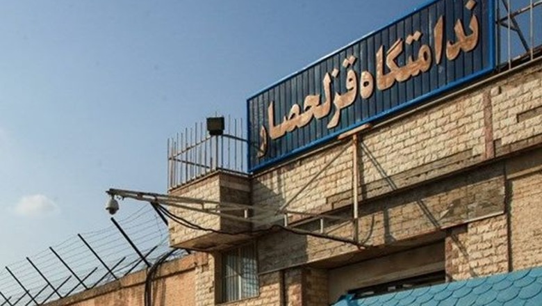 Kaos në Iran, protesta kundër dënimit me vdekje kthehet në dhunë jashtë burgut iranian (VIDEO)