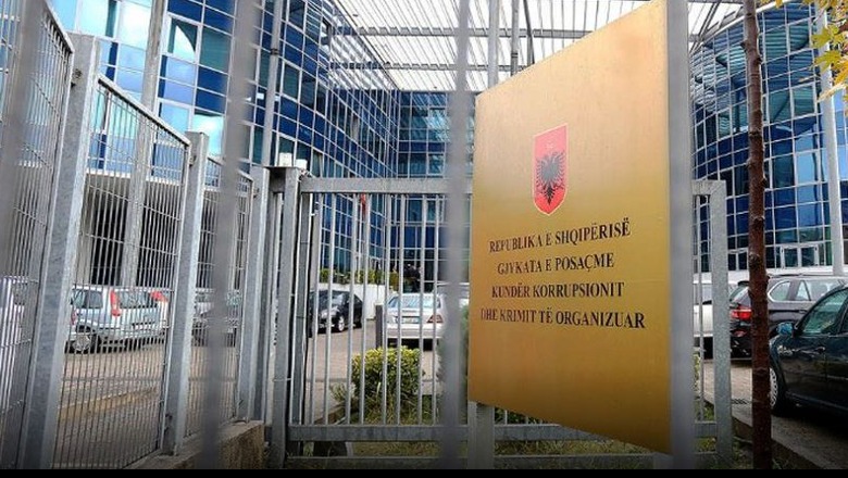Arrestimi i Sekretares së Përgjithshme të MSH, SPAK: Mori 330 mijë lekë ryshfet për të favorizuar një kompani në tenderin për qendrat shëndetësore
