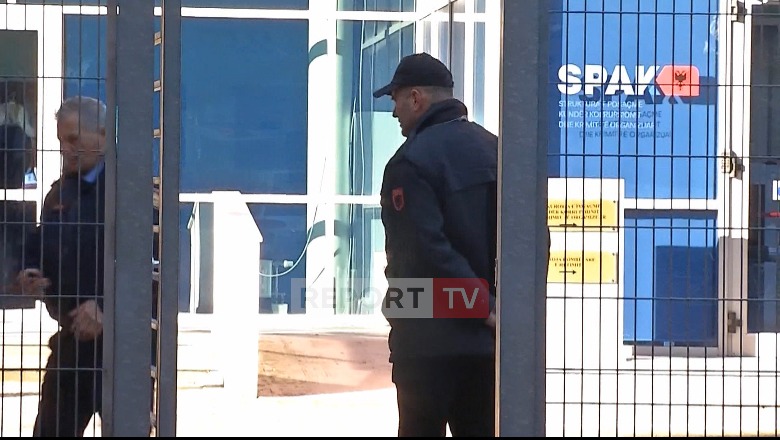 Garda e Republikës merr në ruajtje godinën e SPAK dhe Gjykatës së Posaçme, deri më sot e ruante policia (VIDEO)