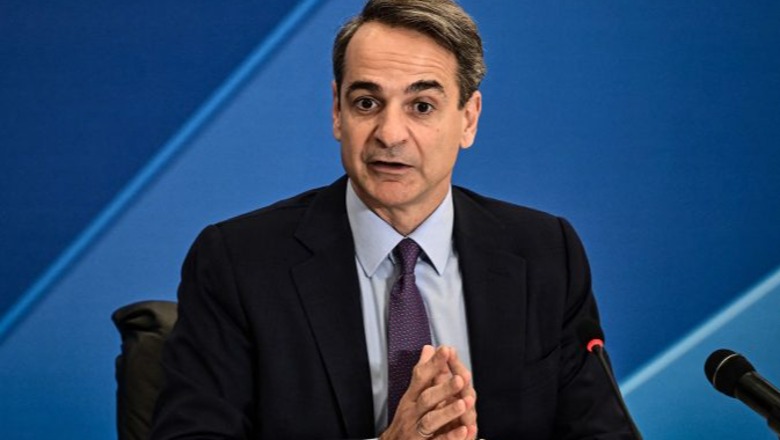 Ndryshime në qeverinë greke, Mitsotakis shkarkon ministrin e Mbrojtjes Civile