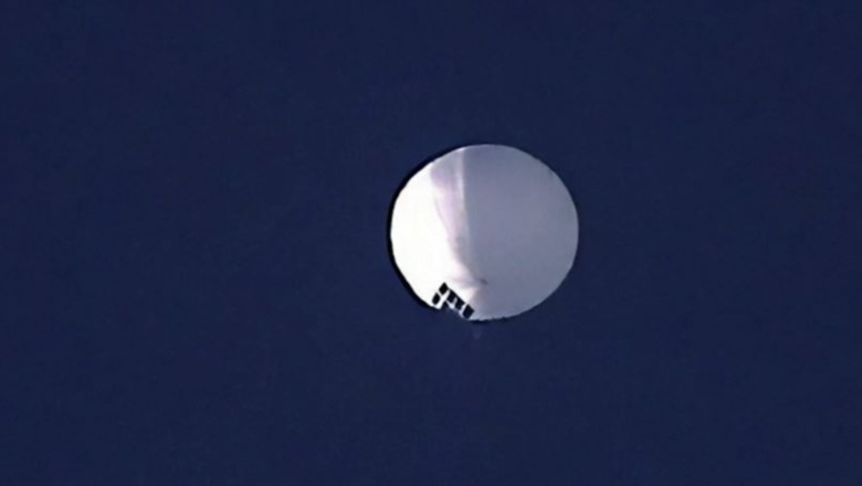 Balona kineze mbi qiejt e SHBA-ve, zyrtarët amerikanë: Brenda saj kishte antena që mblidhnin informacione të klasifikuara