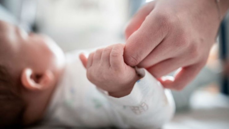 INSTAT: 13,7% më pak bebe të lindura me 2022, rënia përtej skenarëve pesimiste