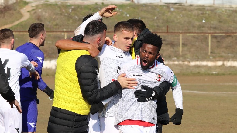 Korabi dhe Flamurtari barazojnë me gola, Lushnja sheh dritë në 'fundin e tunelit'! Të hënë Dinamo - Skënderbeu