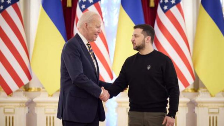 'Slava Ukraini!', Shënimi i Biden në pallatin presidencial në Kiev: Jam i nderuar që jam këtu 