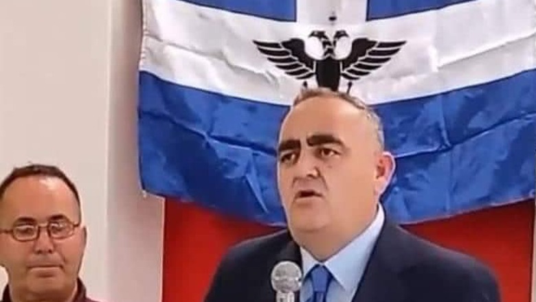 Kandidati i Berishës dhe Metës për Himarën sfidon sovranitetin e Shqipërisë, bën fushatë me flamurin e 'Vorio Epirit'