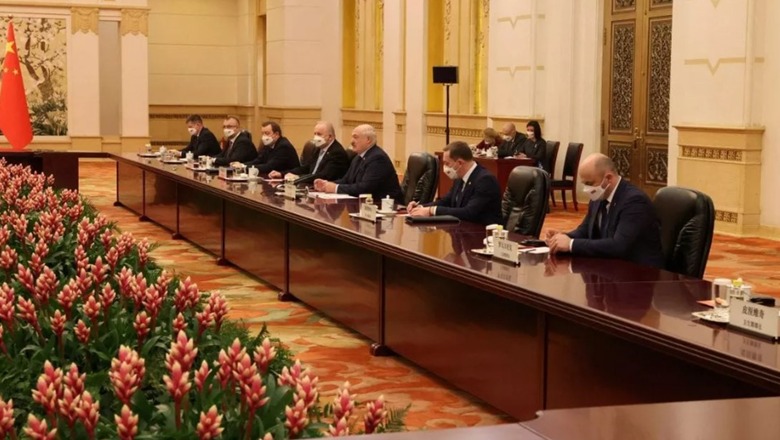 Lukashenko për Xi: Mbështetje e plotë për iniciativën e paqes kineze