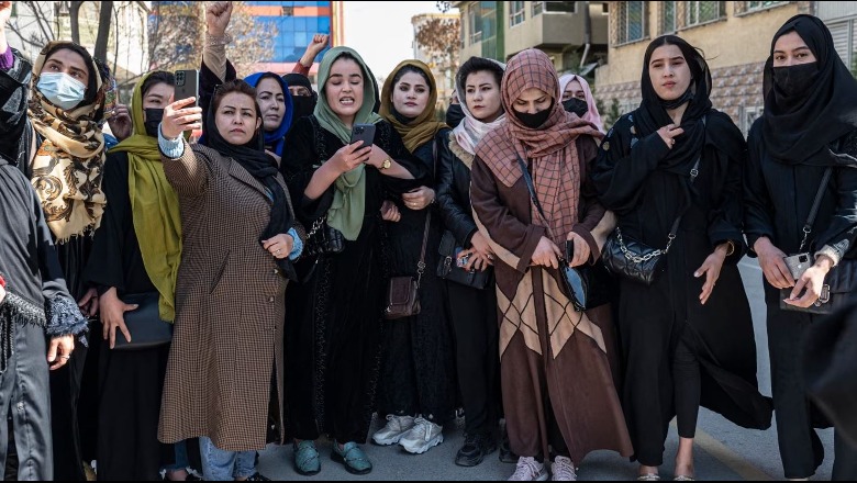 OKB: Afganistani, vendi më shtypës në botë ndaj të drejtave të grave! I kanë mbyllur në shtëpi
