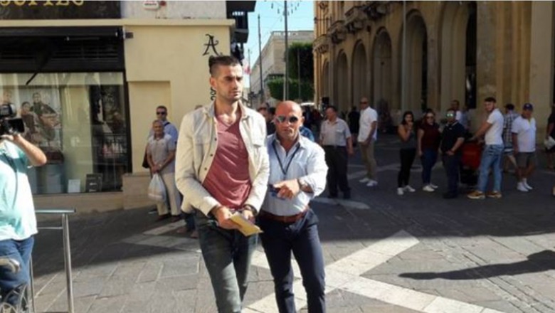 Refuzoi të dëshmonte kundër bashkëpunëtorëve të tij për grabitjen e 330 mijë eurove në Maltë! Riarrestohet shqiptari, dëshmia: Kam frikë për familjen