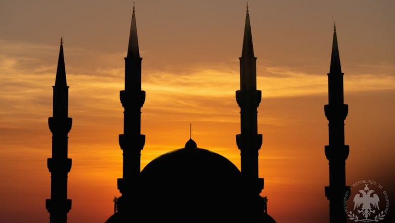 Sot nis muaji i Ramazanit, Begaj: Agjërim të lehtë besimtarëve myslimanë, bashkoj me ju lutjet për më shumë begati