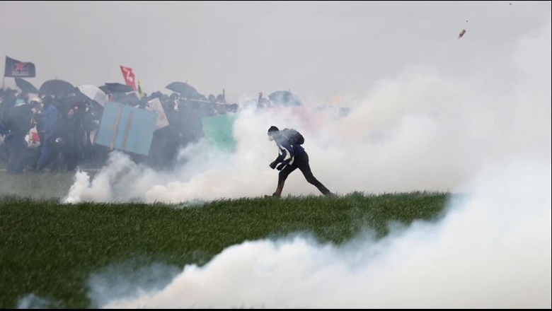 Protestuesit në jugperëndim të Francës përleshen me policinë, kundërshtohet ndërtimi i rezervuarve për industrinë bujqësore