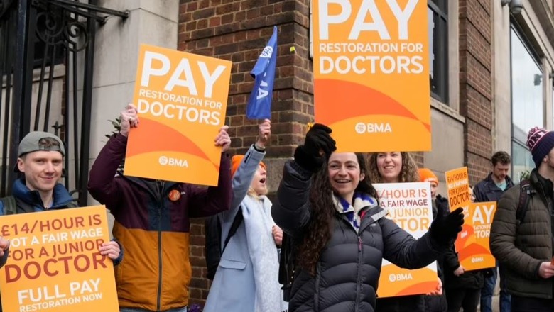 Mijëra mjekë planifikojnë një tjetër grevë në Britaninë  e Madhe