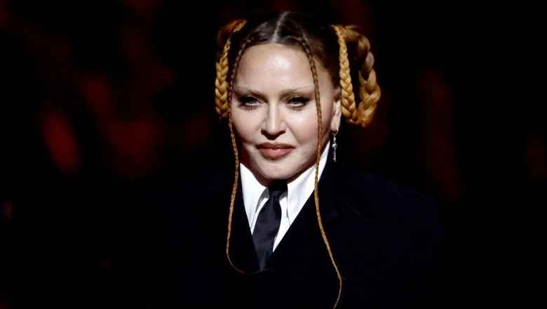 Madonna e penduar për ndërhyrjet estetike
