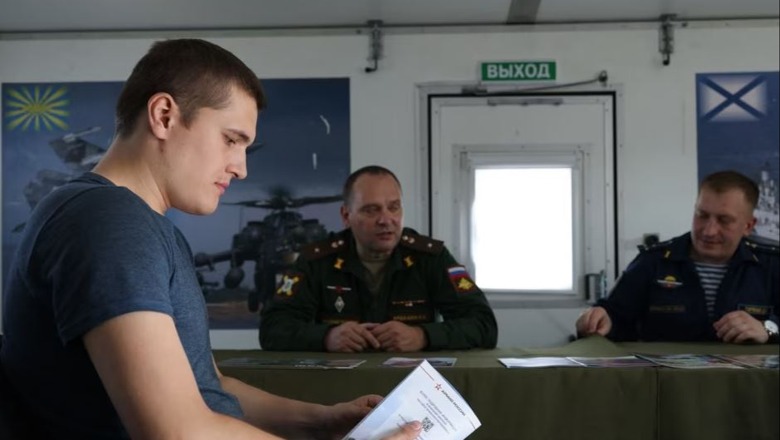 Si planifikon Rusia ta përdorë teknologjinë për t’i ndjekur ata që i ikin regjistrimit ushtarak?
