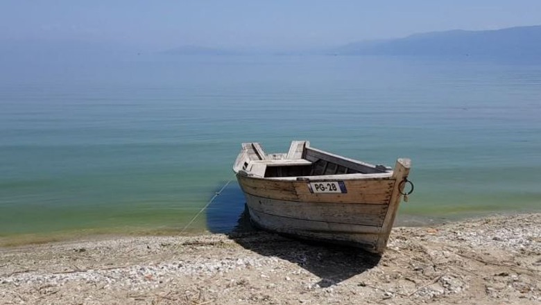Nga 20 prilli deri më 31 korrik ndalohet peshkimi në liqenin e Ohrit, Prespës, Fierzës, Ulzës dhe Shkopetit 