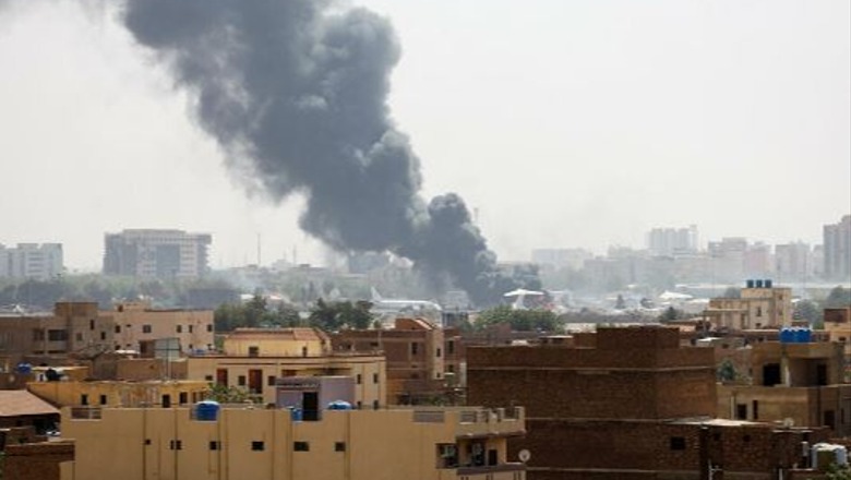 OBSH: Më shumë se 400 njerëz të vrarë në Sudan, 3,551 të plagosur