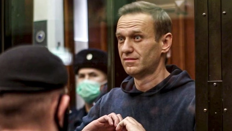 Mbi 130 shkrimtarë, shkencëtarë, artistë letër Rusisë lironi menjëherë liderin e opozitës Alexei Navalny