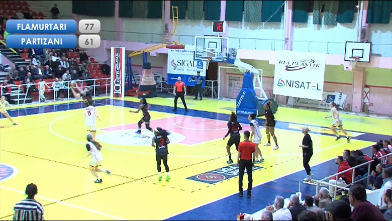 Flamurtari kërkon titullin e katërt, fiton përballë Partizanit në ndeshjen e basketbollit për femra