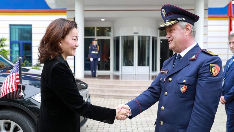 '14 maji'/ Ambasadorja Kim takohet me Rrumbullakun: Policia rol vendimtar për proces zgjedhor të sigurt dhe me standarde