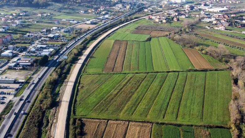 Rama publikon pamjet nga punimet në hekurudhën Tiranë-Durrës: Pritet të përfundojë në 2024, koha e udhëtimit do jetë 22 minuta
