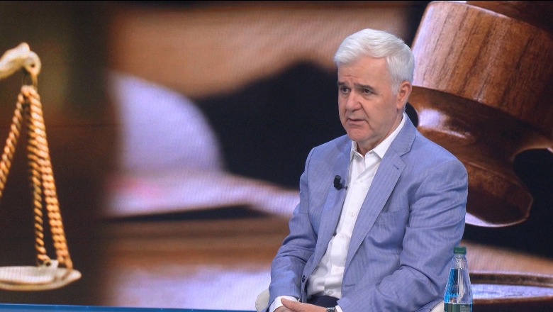 Fatmir Xhafaj në Report Tv: Në Tiranë s'ka garë, Veliaj politikan rrace dhe modeli i njeriut punëtor, s'ka konkurrentë! Vota më 14 maj, kundër të vjetrës