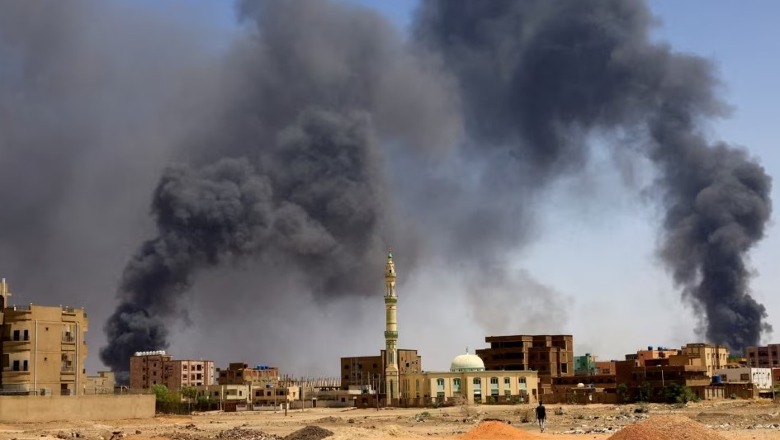 Vijojnë luftimet në Sudan,teksa palët zhvillojnë bisedime për armëpushim në Arabinë Saudite