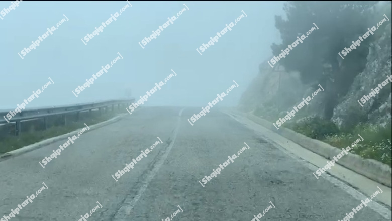VIDEO/ Mjegull e dendur në Qafën e Llogarasë, kërkohet kujdes për drejtuesit e mjeteve