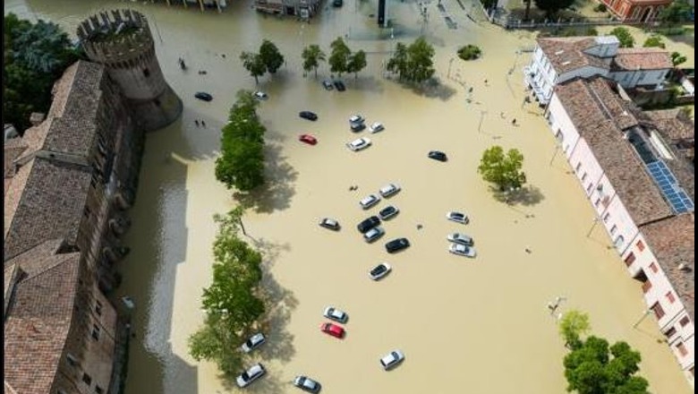 FOTO-VIDEO/ Alarm i kuq për përmbytje të tjera në Itali! 14 viktima në Emilia-Romagna, 36.000 të evakuuar në Ravena nga moti i keq! Rrëzohet një helikopter shpëtimi