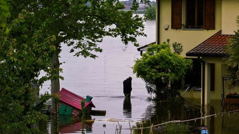 Dita e 6-të e emergjencës pas përmbytjeve, Meloni 'braktis' G7 dhe inspekton zonat e përmbytura në Itali: Është e vështirë të llogaritet dëmi