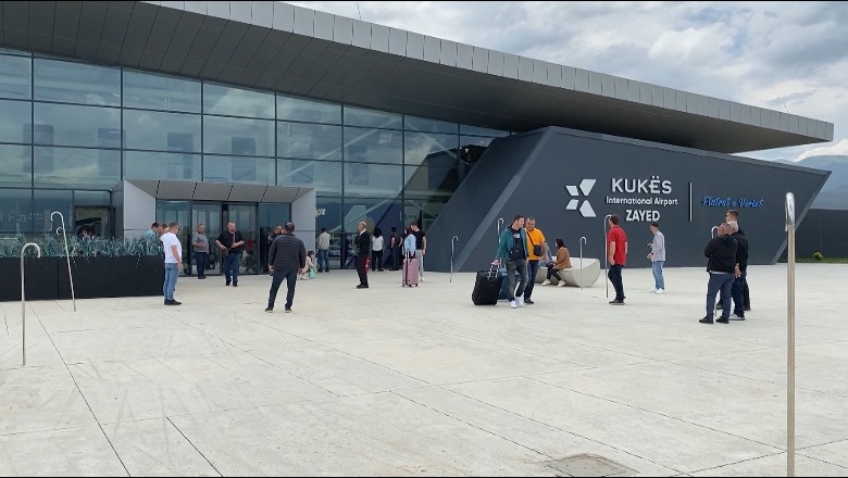 Rinisin fluturimet në aeroportin e Kukësit pas 9 muajsh ndërprerje, udhëtarë nga Kosova: Të funksionojë gjithë vitin, jo vetëm në verë