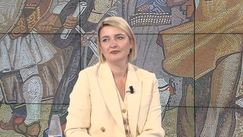 Debati për Mozaikun e Muzeut, ministrja Margariti në Report Tv: Asgjë s’u ndryshua, restaurimi në dakordësi të plotë me autorët