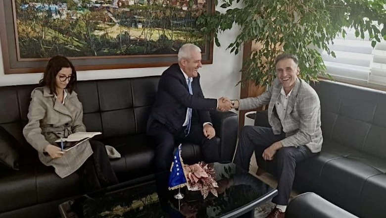 Tensionet në veri të Kosovës, Sveçla viziton kryetarin e ri të Leposaviçit, Lulzim Hetemi