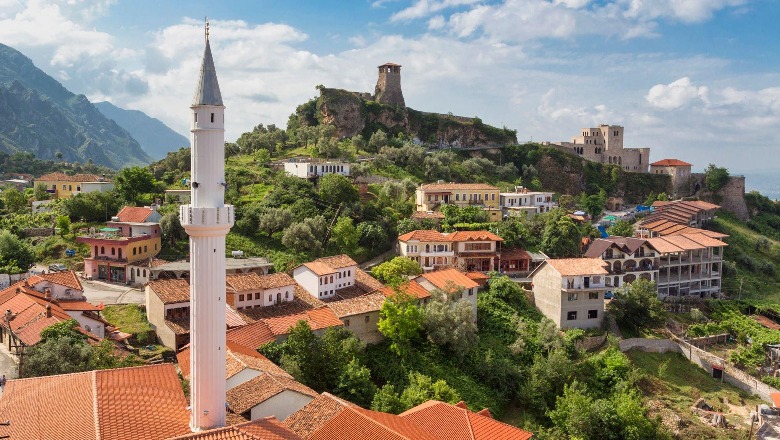 CNN rendit Shqipërinë si një ndër 12 destinacionet turistike që duhet vizituar këtë verë: Perlë mesdhetare! Ka plazhe dhe qytete që duhen vizituar
