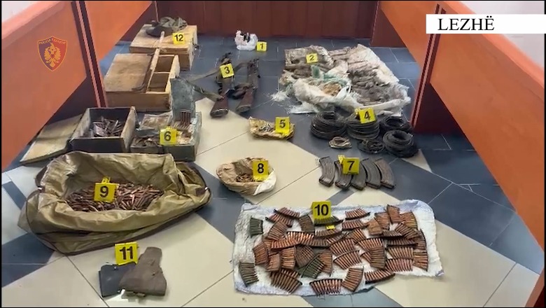 VIDEO/ Prodhonte mina me telekomandë për t’ua shitur grupeve kriminale, zbulohet arsenal armësh në Lezhë! Një në pranga